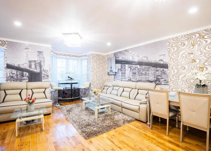 New York City\'S Prime Location